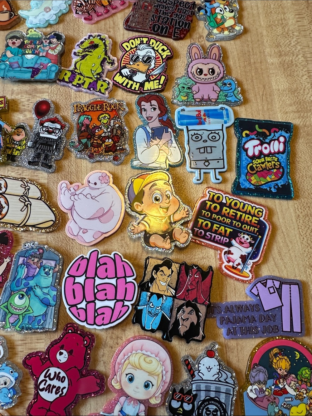 Assorted Acrylic Flat Back Charms- 72 various styles - Picture 7 of 10